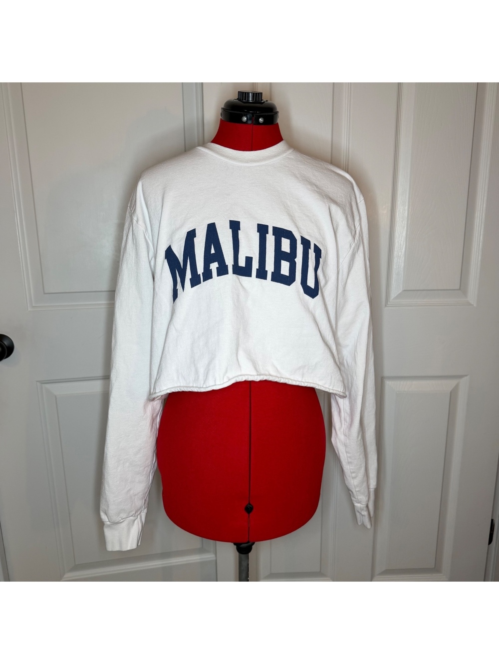 Brandy Melville White Navy Long Sleeve Cropped Heavy Weight Tee Shirt Malibu